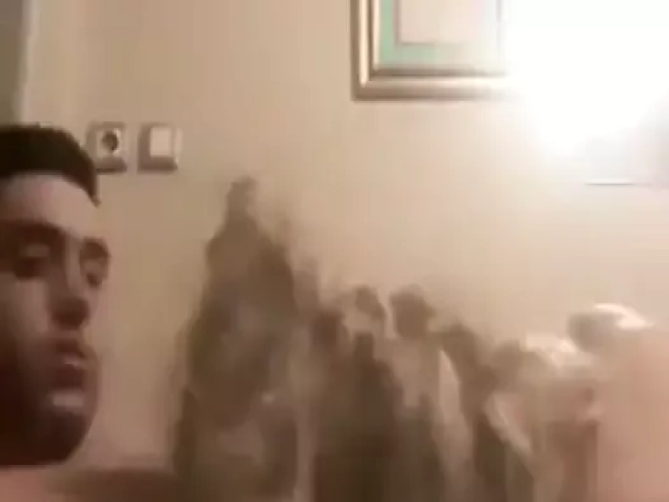 18’lik seksi duayen Sıla – Yeni videolar