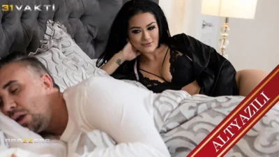 Katrina İle Uyanmak Türkçe Altyazılı