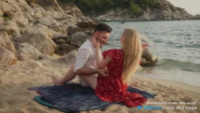 Gizli Plajda Açık Havada Sikiştik